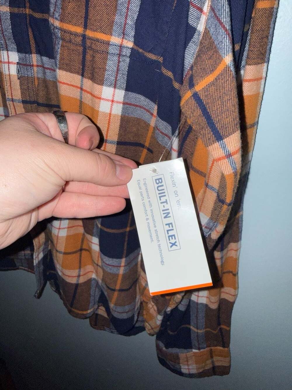Old Navy Built-In Flex Regular Fit Plaid Flannel Shirt Large - Picture 3 of 3